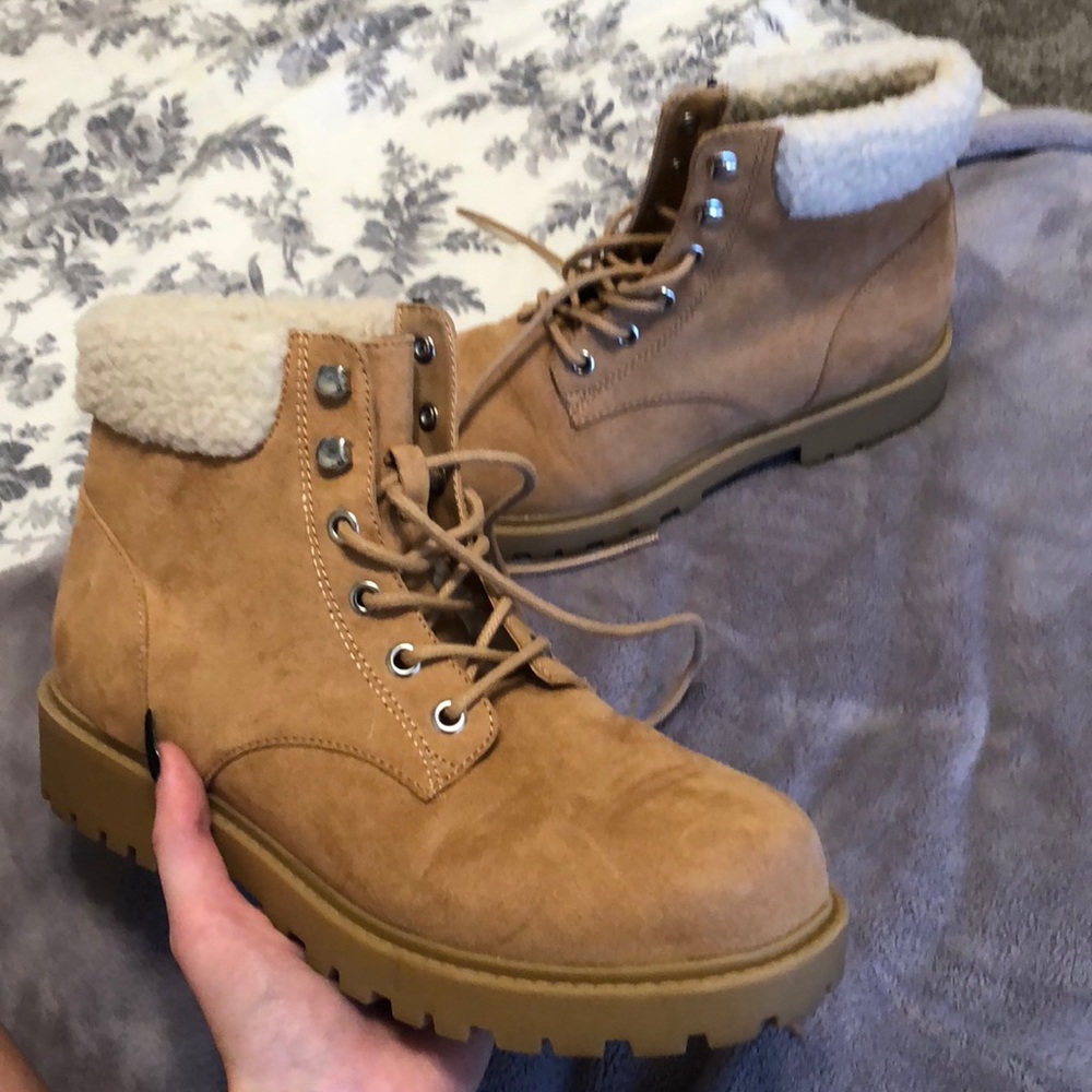 fur lined boots